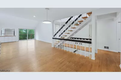 321 N Wyoming Ave #2B, South Orange, NJ 07079 - Photo 7