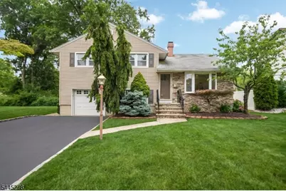 20 Glenwood Ter, Clark Township, NJ 07066 - Photo 1