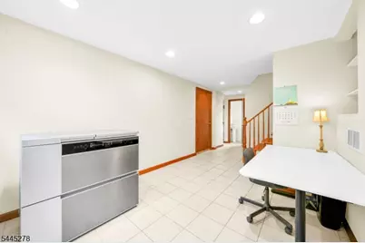 20 Glenwood Ter, Clark Township, NJ 07066 - Photo 17
