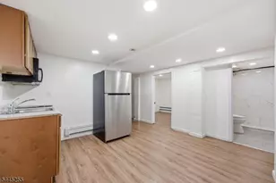 183 Graham Ave, Paterson, NJ 07508 - Photo 21