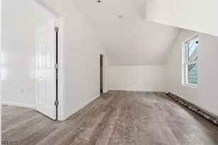 183 Graham Ave, Paterson, NJ 07508 - Photo 17