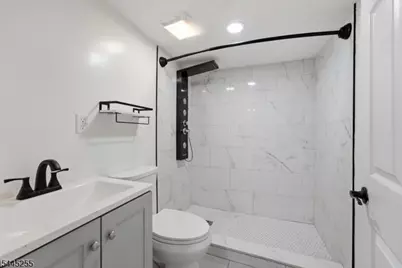 183 Graham Ave, Paterson, NJ 07508 - Photo 27