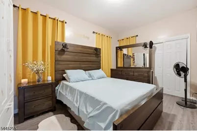 183 Graham Ave, Paterson, NJ 07508 - Photo 9