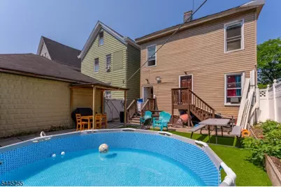 183 Graham Ave, Paterson, NJ 07508 - Photo 29