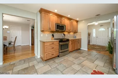29 Rutgers Rd, Clark Township, NJ 07066 - Photo 11