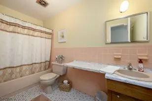29 Rutgers Rd, Clark Township, NJ 07066 - Photo 19
