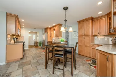 29 Rutgers Rd, Clark Township, NJ 07066 - Photo 9
