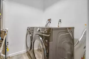 500 S 18th St Apt, Newark, NJ 07103 - Photo 11
