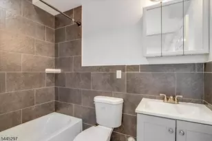 500 S 18th St Apt, Newark, NJ 07103 - Photo 15