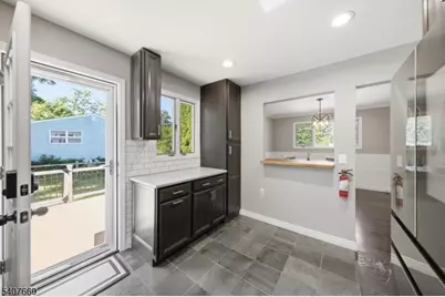 27 Jefferson Ter, Ogdensburg, NJ 07439 - Photo 15