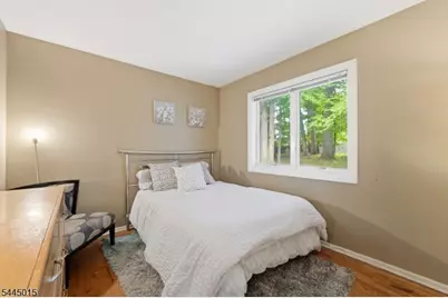 8 N Bayard Ln, Mahwah, NJ 07430 - Photo 33