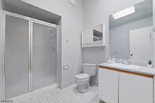 8 N Bayard Ln, Mahwah, NJ 07430 - Photo 31