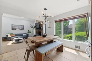 8 N Bayard Ln, Mahwah, NJ 07430 - Photo 19