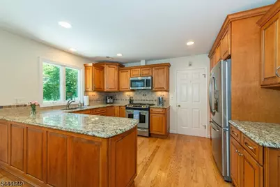10 Indian Trail Rd, Randolph Township, NJ 07869 - Photo 21