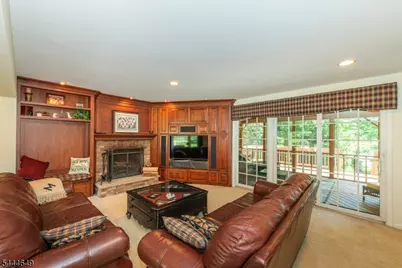 10 Indian Trail Rd, Randolph Township, NJ 07869 - Photo 15