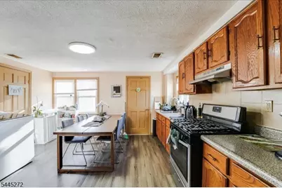 327 Stover Ave, North Arlington, NJ 07031 - Photo 15
