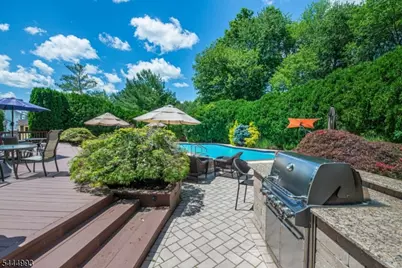 34 Parkview Dr, Roxbury Township, NJ 07876 - Photo 39