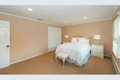 34 Parkview Dr, Roxbury Township, NJ 07876 - Photo 29