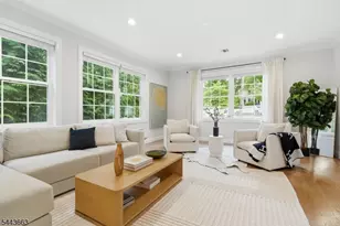 23 Alexander Ave, Montclair, NJ 07043 - Photo 9