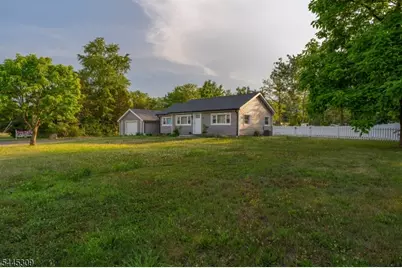 325 Roycefield Rd, Hillsborough Township, NJ 08844 - Photo 5
