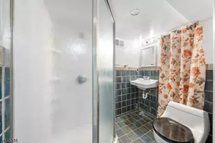 412 Spruce St, Linden, NJ 07036 - Photo 13