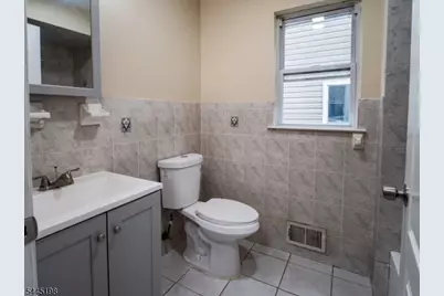 26-28 Mount Pleasant Ave, Newark, NJ 07104 - Photo 13