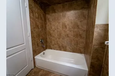 26-28 Mount Pleasant Ave, Newark, NJ 07104 - Photo 11