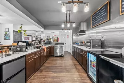 80 Mallory Ave, Jersey City, NJ 07304 - Photo 7
