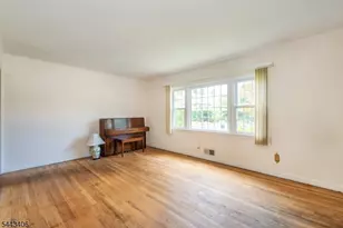 43 Alexander Ave, Madison, NJ 07940 - Photo 3