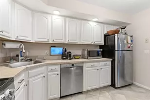 3203 French Dr, Bridgewater, NJ 08807 - Photo 9