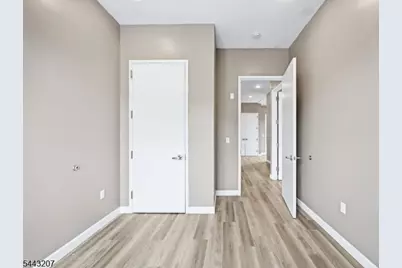 271 Millburn Ave #2B, Millburn, NJ 07041 - Photo 3