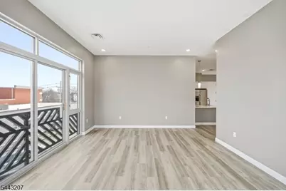 271 Millburn Ave #2B, Millburn, NJ 07041 - Photo 5