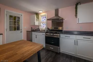 907 Bond St, Elizabeth, NJ 07201 - Photo 7