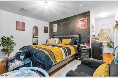 533 S 10th St, Newark, NJ 07103 - Photo 45