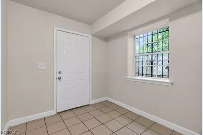 533 S 10th St, Newark, NJ 07103 - Photo 29
