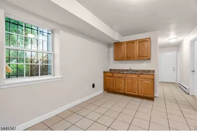 533 S 10th St, Newark, NJ 07103 - Photo 31