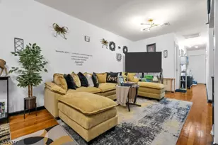 533 S 10th St, Newark, NJ 07103 - Photo 35