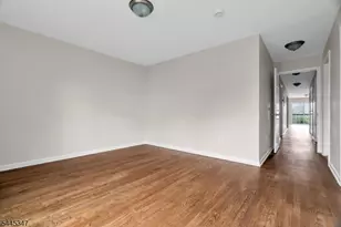 533 S 10th St, Newark, NJ 07103 - Photo 21