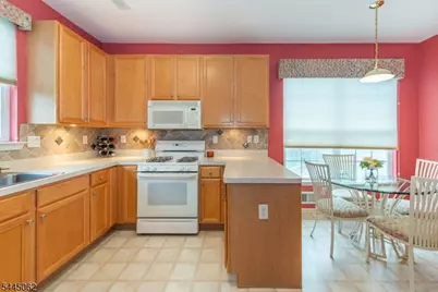 44 Brock Ln, Mount Olive, NJ 07840 - Photo 15