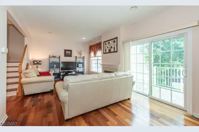 44 Brock Ln, Mount Olive, NJ 07840 - Photo 7