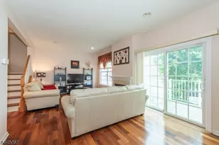 44 Brock Ln, Mount Olive, NJ 07840 - Photo 7
