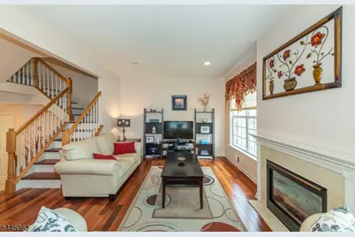 44 Brock Ln, Mount Olive, NJ 07840 - Photo 3
