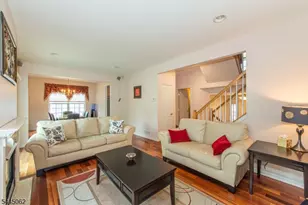 44 Brock Ln, Mount Olive, NJ 07840 - Photo 5