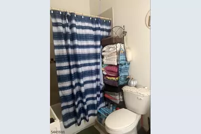 637-639 Parker St #2, Newark, NJ 07104 - Photo 11