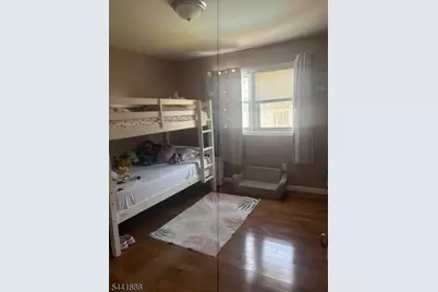 637-639 Parker St #2, Newark, NJ 07104 - Photo 3