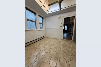 204 Columbia Ave, Irvington, NJ 07111 - Photo 17