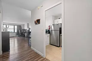 285 Aycrigg Ave, Passaic, NJ 07055 - Photo 7