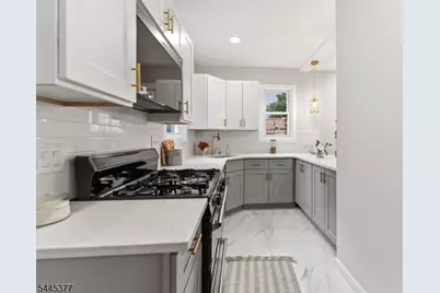 947-949 William St, Elizabeth, NJ 07201 - Photo 3