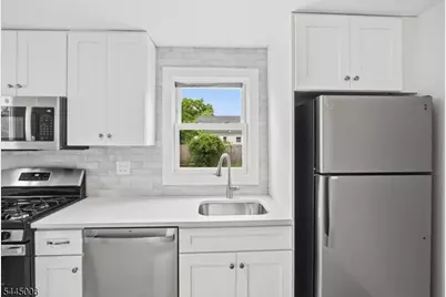 421 1st St, Middlesex, NJ 08846 - Photo 11