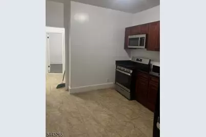 53 Rose Ter, Newark, NJ 07108 - Photo 3